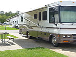 00 Winnebago Adventurer