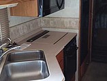2000 Winnebago Adventurer Photo #5