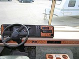 1996 Winnebago Adventurer Photo #2