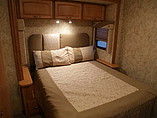 2009 Winnebago Adventurer Photo #14