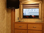 2009 Winnebago Adventurer Photo #15