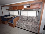 2000 Winnebago Adventurer Photo #7