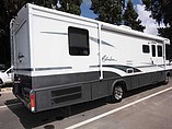 2000 Winnebago Adventurer Photo #10