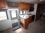 2000 Winnebago Adventurer Photo #11