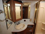 2000 Winnebago Adventurer Photo #17