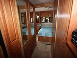 2000 Winnebago Adventurer Photo #24