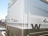 2002 Winnebago Adventurer Photo #28