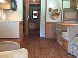 2002 Winnebago Adventurer Photo #2