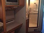 2002 Winnebago Adventurer Photo #3