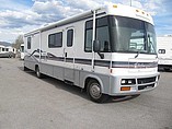 1999 Winnebago Adventurer Photo #2