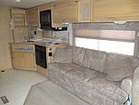 1999 Winnebago Adventurer Photo #12