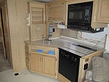1999 Winnebago Adventurer Photo #14