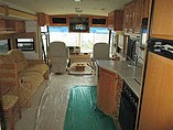 2004 Winnebago Adventurer Photo #15