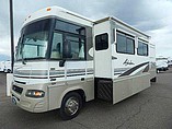 2003 Winnebago Adventurer Photo #3