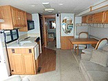 2003 Winnebago Adventurer Photo #5