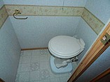 2003 Winnebago Adventurer Photo #18