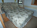 2003 Winnebago Adventurer Photo #21