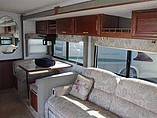 2003 Winnebago Adventurer Photo #20
