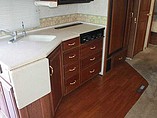 2003 Winnebago Adventurer Photo #24