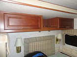 2004 Winnebago Adventurer Photo #12