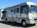 05 Winnebago Adventurer