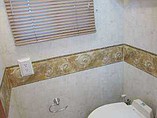 2005 Winnebago Adventurer Photo #24