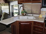 2005 Winnebago Adventurer Photo #8