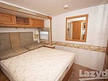 2005 Winnebago Adventurer Photo #10