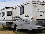 1999 Winnebago Adventurer Photo #3