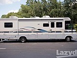 1996 Winnebago Adventurer Photo #3