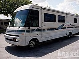 1996 Winnebago Adventurer Photo #8