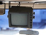 1999 Winnebago Adventurer Photo #9
