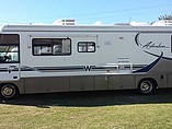1997 Winnebago Adventurer Photo #3