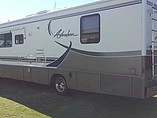 1997 Winnebago Adventurer Photo #4