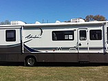 1997 Winnebago Adventurer Photo #7
