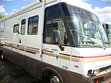 1997 Winnebago Adventurer Photo #2