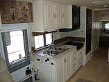 1997 Winnebago Adventurer Photo #7