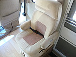 1997 Winnebago Adventurer Photo #17