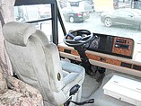 1996 Winnebago Adventurer Photo #3