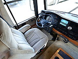 2001 Winnebago Adventurer Photo #18