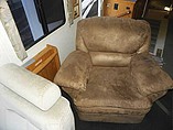 1998 Winnebago Adventurer Photo #12