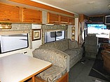 1998 Winnebago Adventurer Photo #18