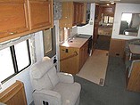 1998 Winnebago Adventurer Photo #14