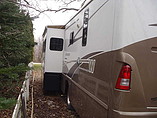 2005 Winnebago Adventurer Photo #3