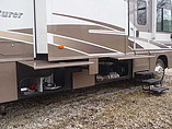2005 Winnebago Adventurer Photo #6