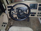 2005 Winnebago Adventurer Photo #11