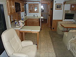 2005 Winnebago Adventurer Photo #16