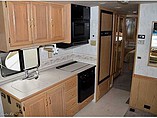 1999 Winnebago Adventurer Photo #6