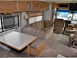 1999 Winnebago Adventurer Photo #12