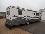 1999 Winnebago Adventurer Photo #4